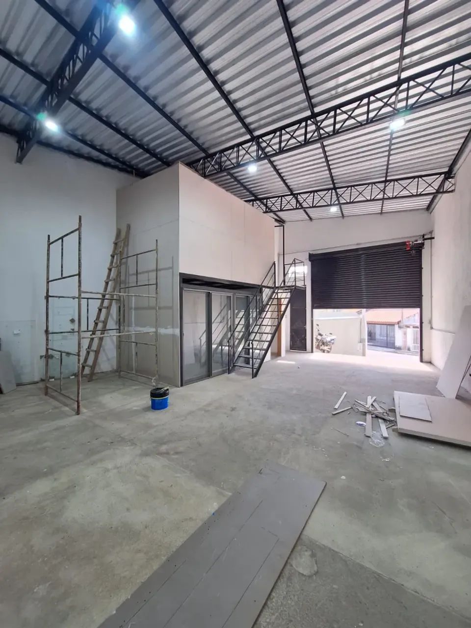 GALPÃO COMERCIAL NOVO PARA LOCAÇÃO/VENDA | 150 M² MODERNO, FUNCIONAL E PRONTO PARA O SEU N - Foto 8