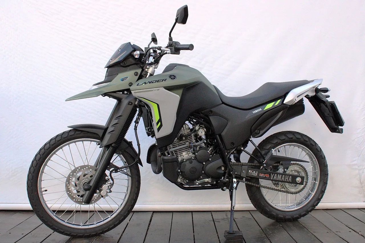 YAMAHA XTZ 250 LANDER CONNECTED - Foto 3