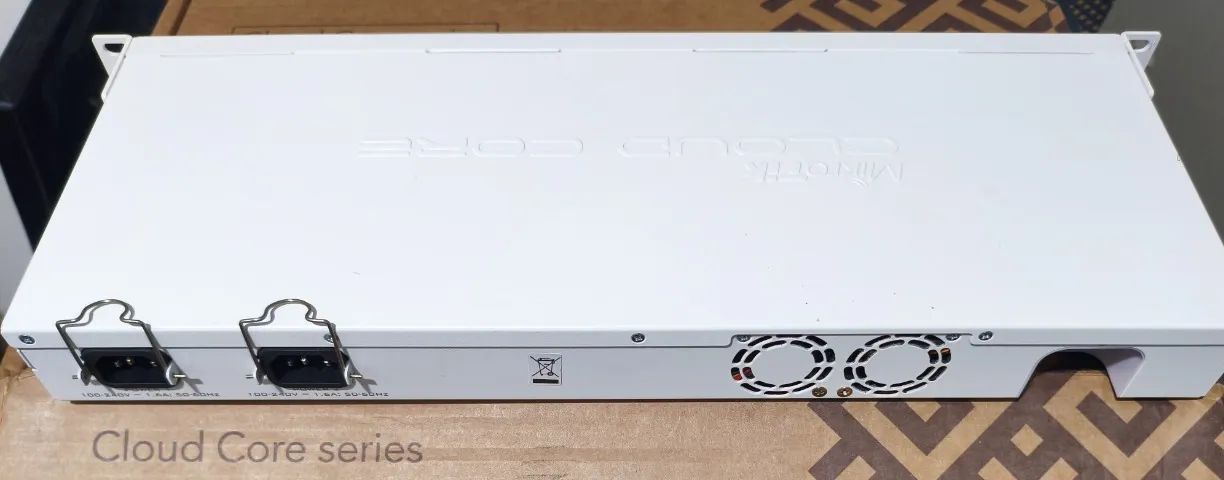 Mikrotik CCR1009-7G-1C-1S+ - Foto 2