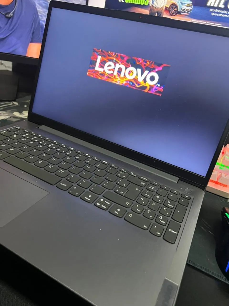 VENDO NOTEBOOK LENOVO  - Foto 4