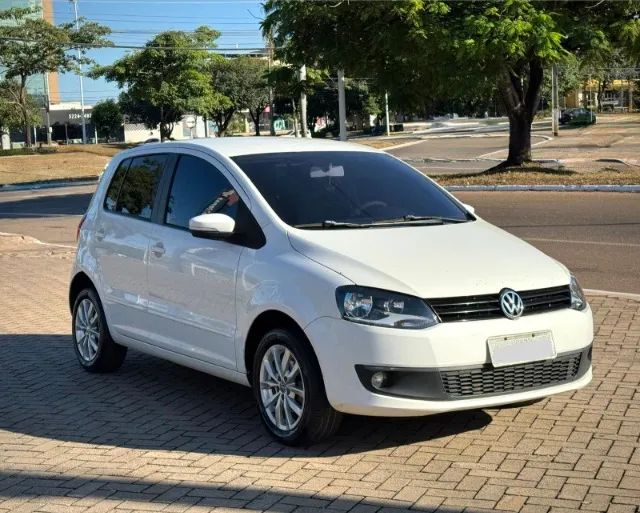 Volkswagen Fox 1.0 MI Total Flex 8V 5P 2014