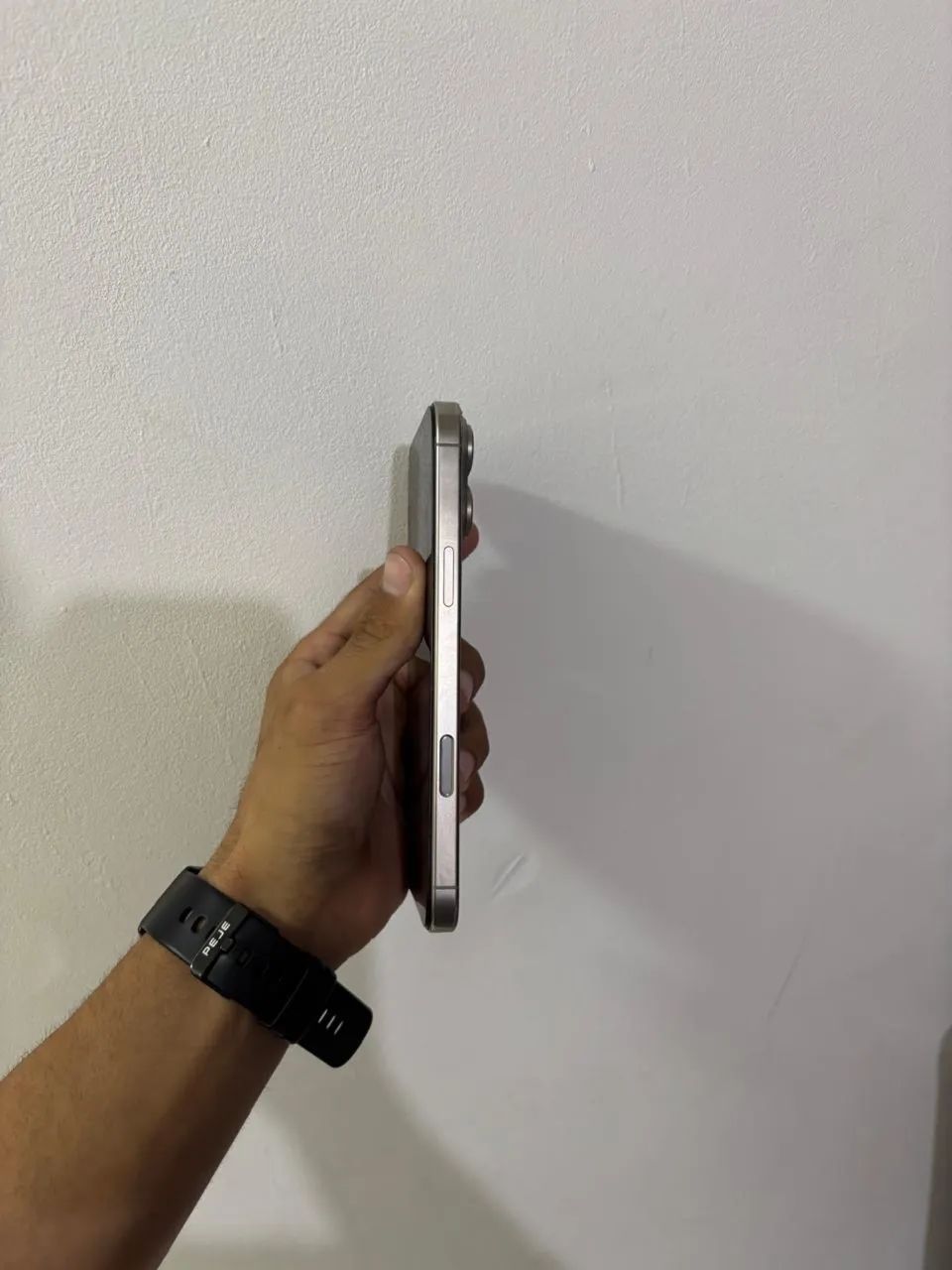 Iphone 16 pro max  - Foto 3