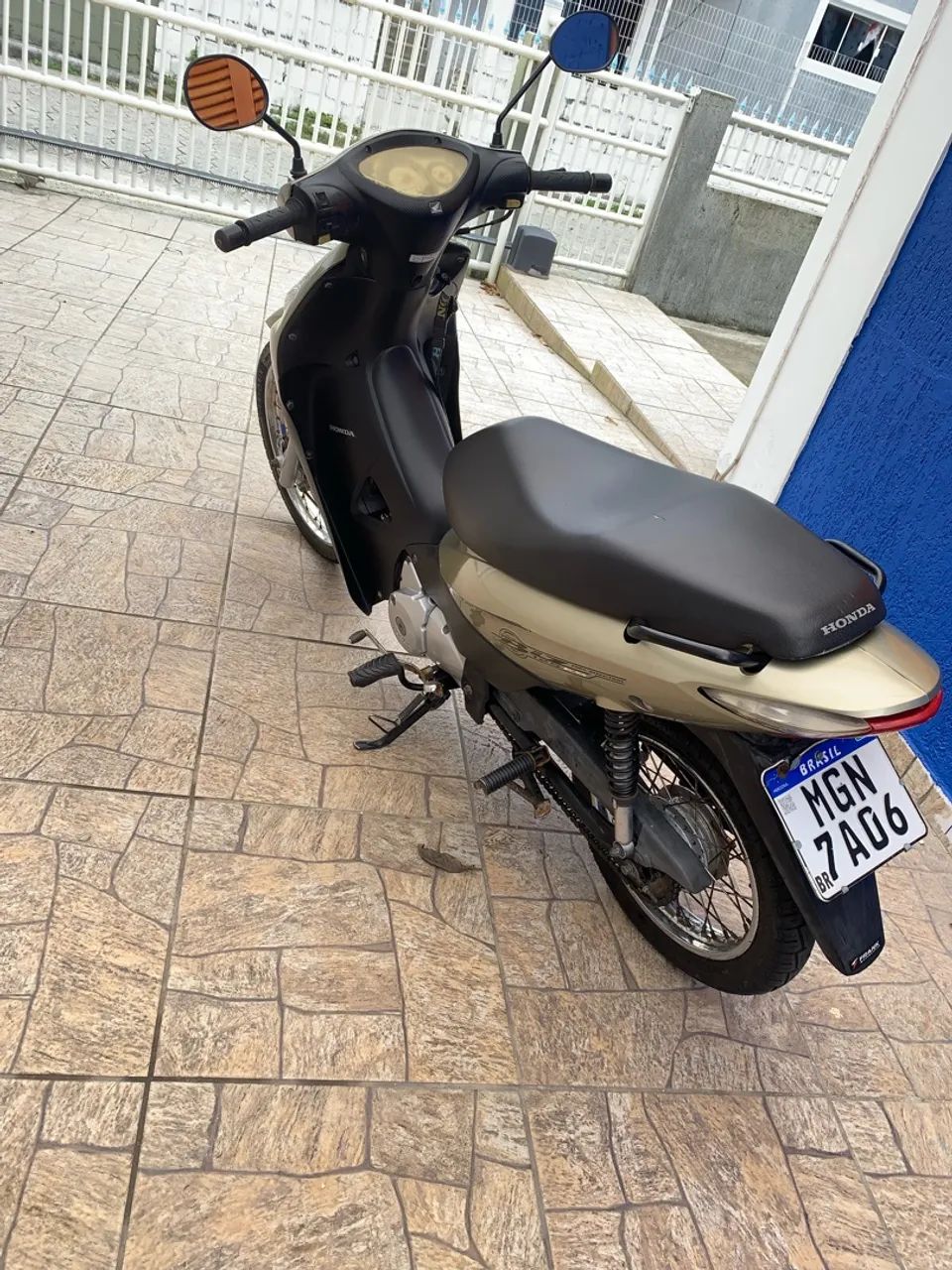 Biz 125 ES 2010 - Foto 4