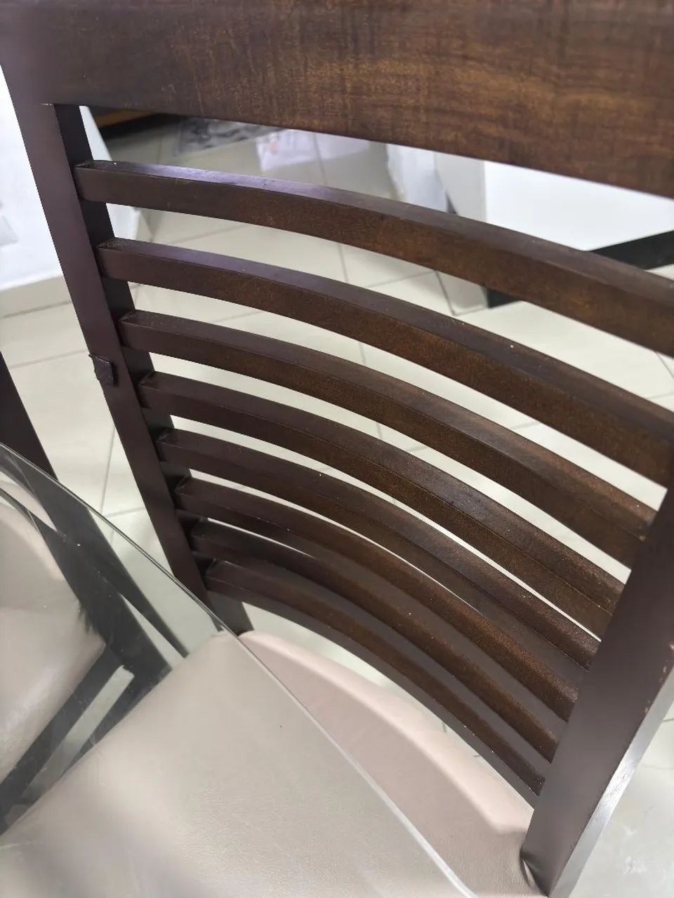 Sala de janta triangular com 6 cadeiras - Foto 5