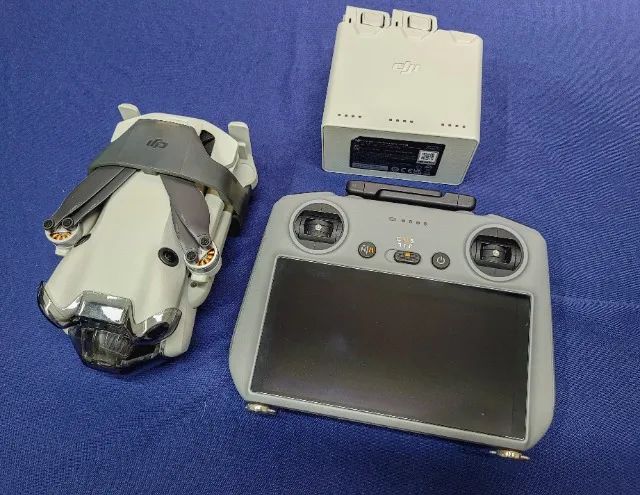 Drone Dji Mini 4 Pro Fly More Combo Plus RC2 - Foto 2