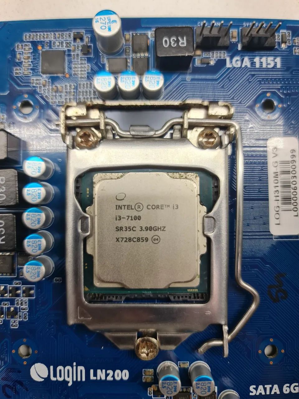 Kit 1151 com i3 7100 + 4GB DDR4 - Foto 3