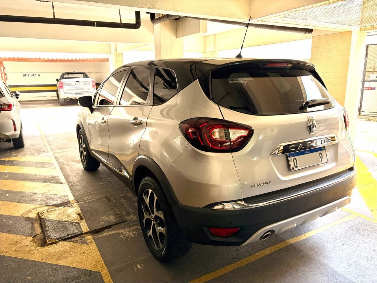 Renault Captur CAPTUR Intense 1.6 16V Flex 5p Aut. 2020