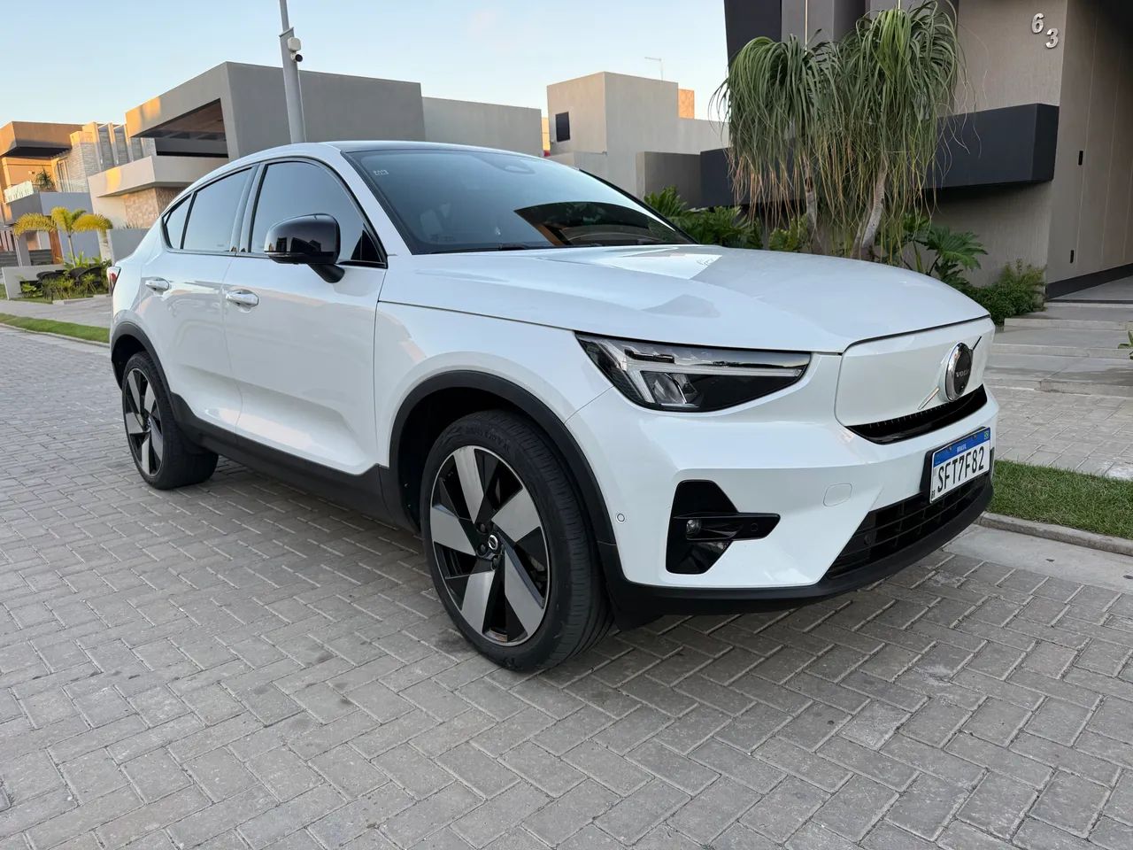 Volvo C40 Twin Ultimate (elétrico) 2023 - Foto 4