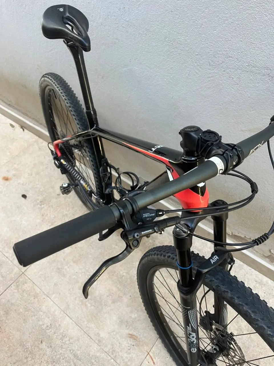  Bicicleta de carbono mtb 