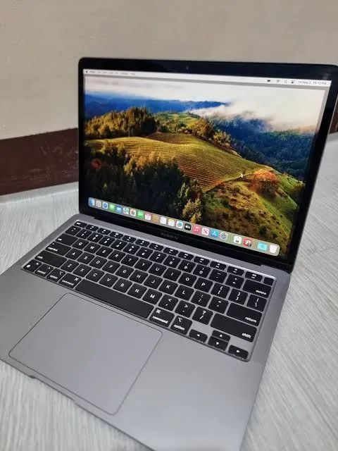 MacBook Air 13 inch  - Foto 2