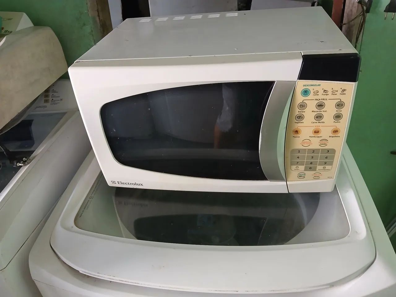 Micro-ondas Electroluxfuncionandoperfeitamentebem