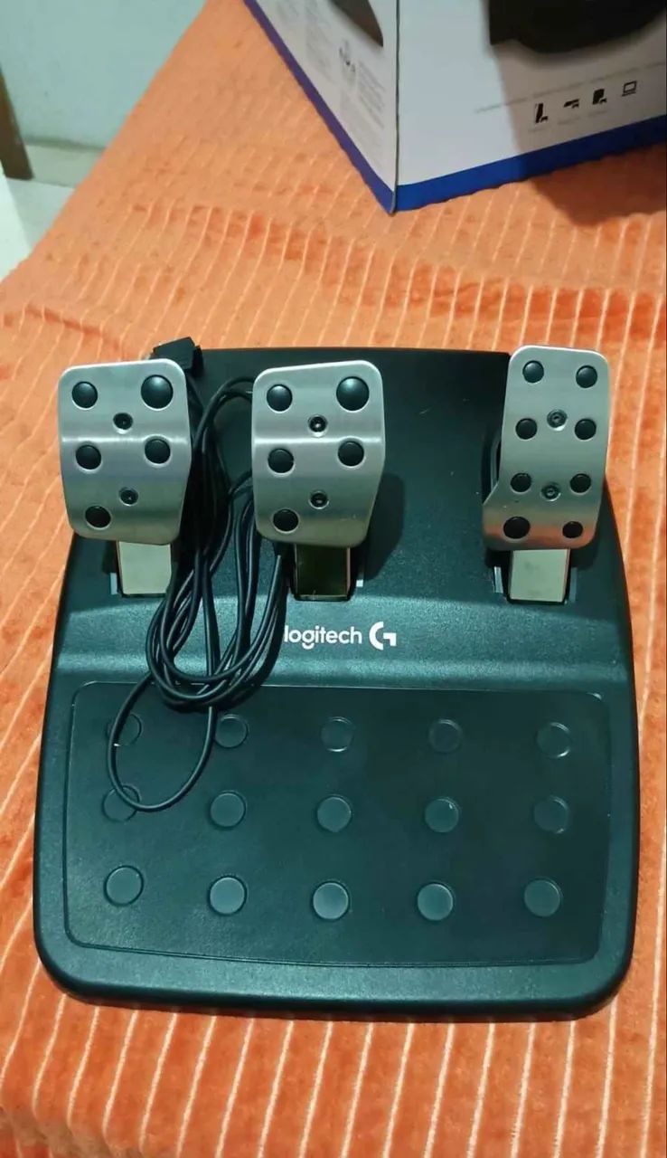 volante logitech g29 - Foto 3