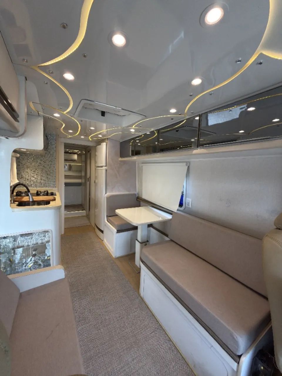MOTORHOME - COMPLETO, MONTAGEM 2022 - Foto 3