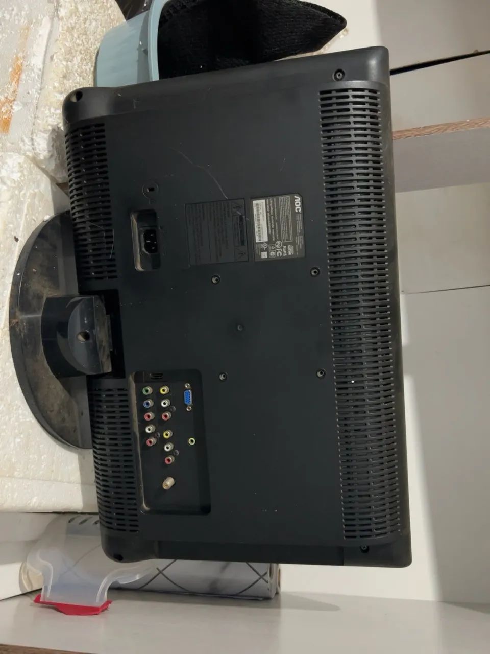TV AOC LCD - Ótimo estado de conservação  - Foto 2
