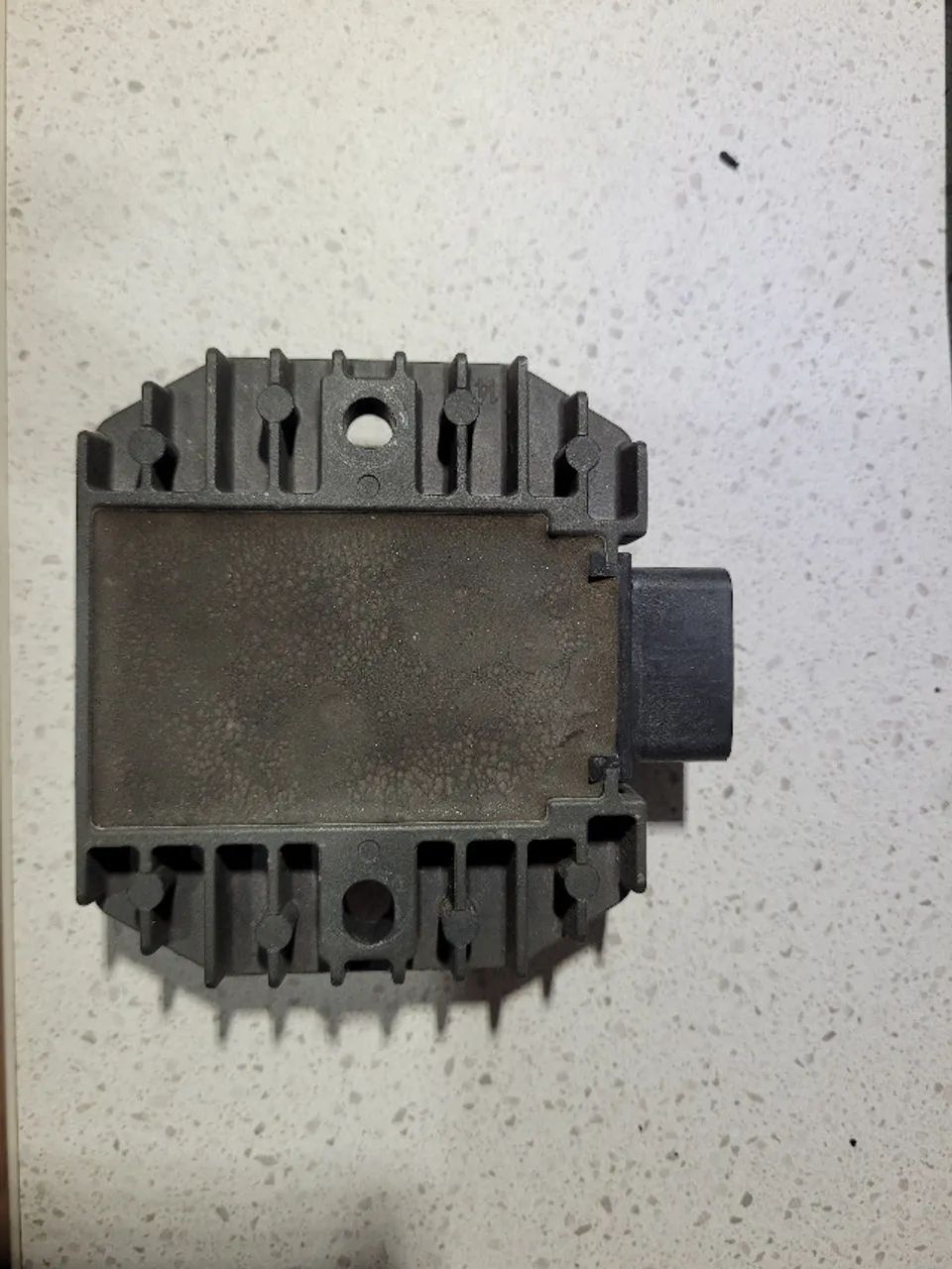 Regulador de tensão Fazer 250, XTZ 250, NINJA 300, Tenere 250 Regulador de tensão Fazer 250, XTZ 250, NINJA 300, Tenere 250