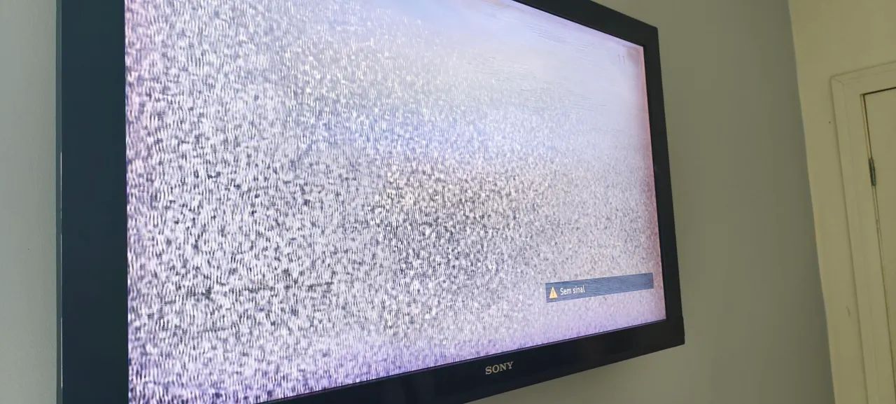 Vendo TV Sony com defeito 