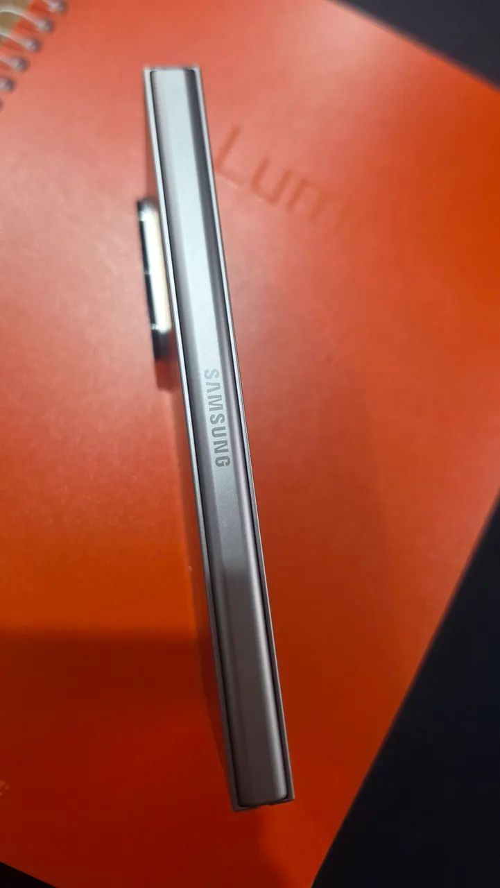 Samsung Z Fold 6 - Foto 2