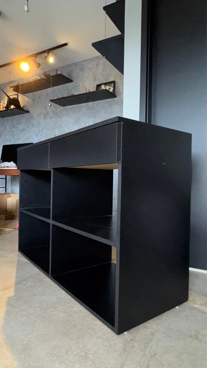 MÓVEL PRETO MULTIUSO / APARADOR DE VINIL E BAR - Foto 2