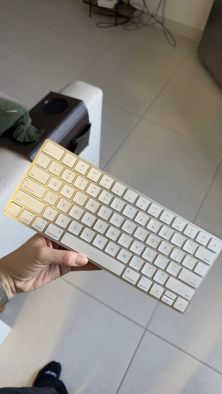 Teclado Apple Magic Keyboard ? modelo A1644 - Foto 5