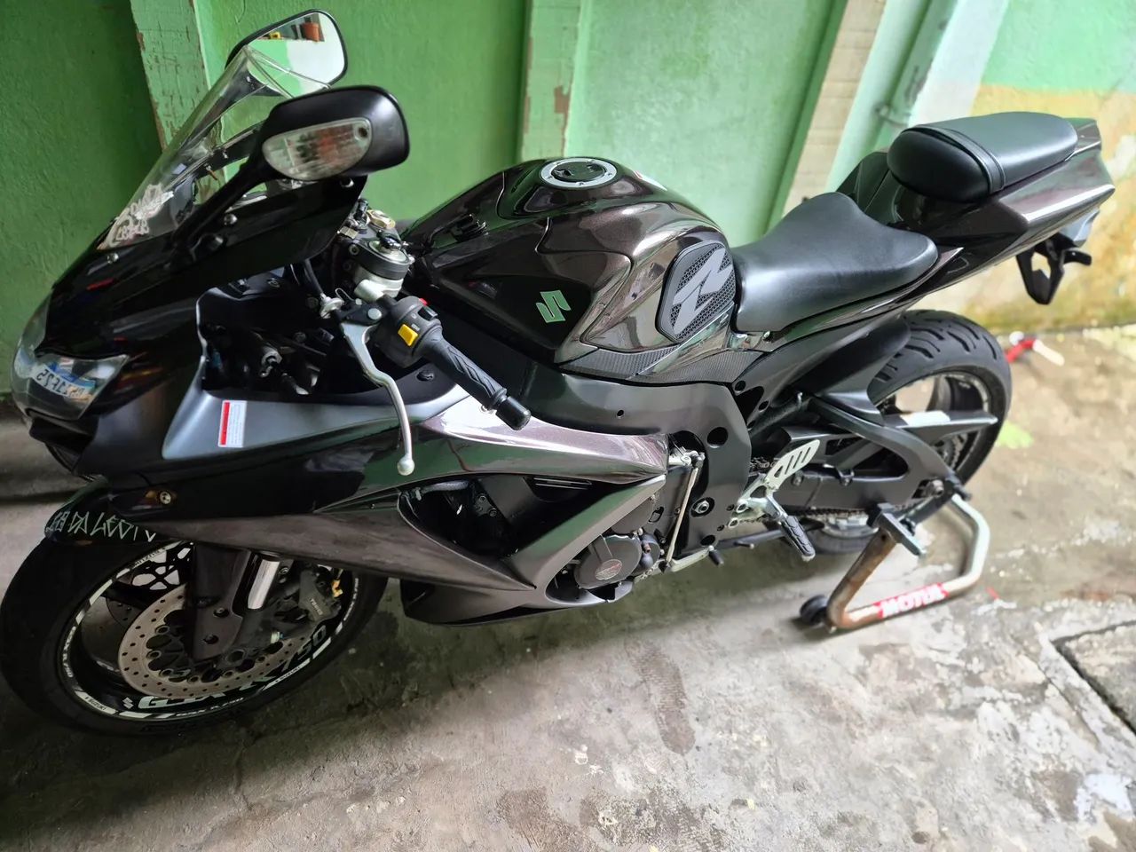 Suzuki srad 750 2012 marrom - Foto 4