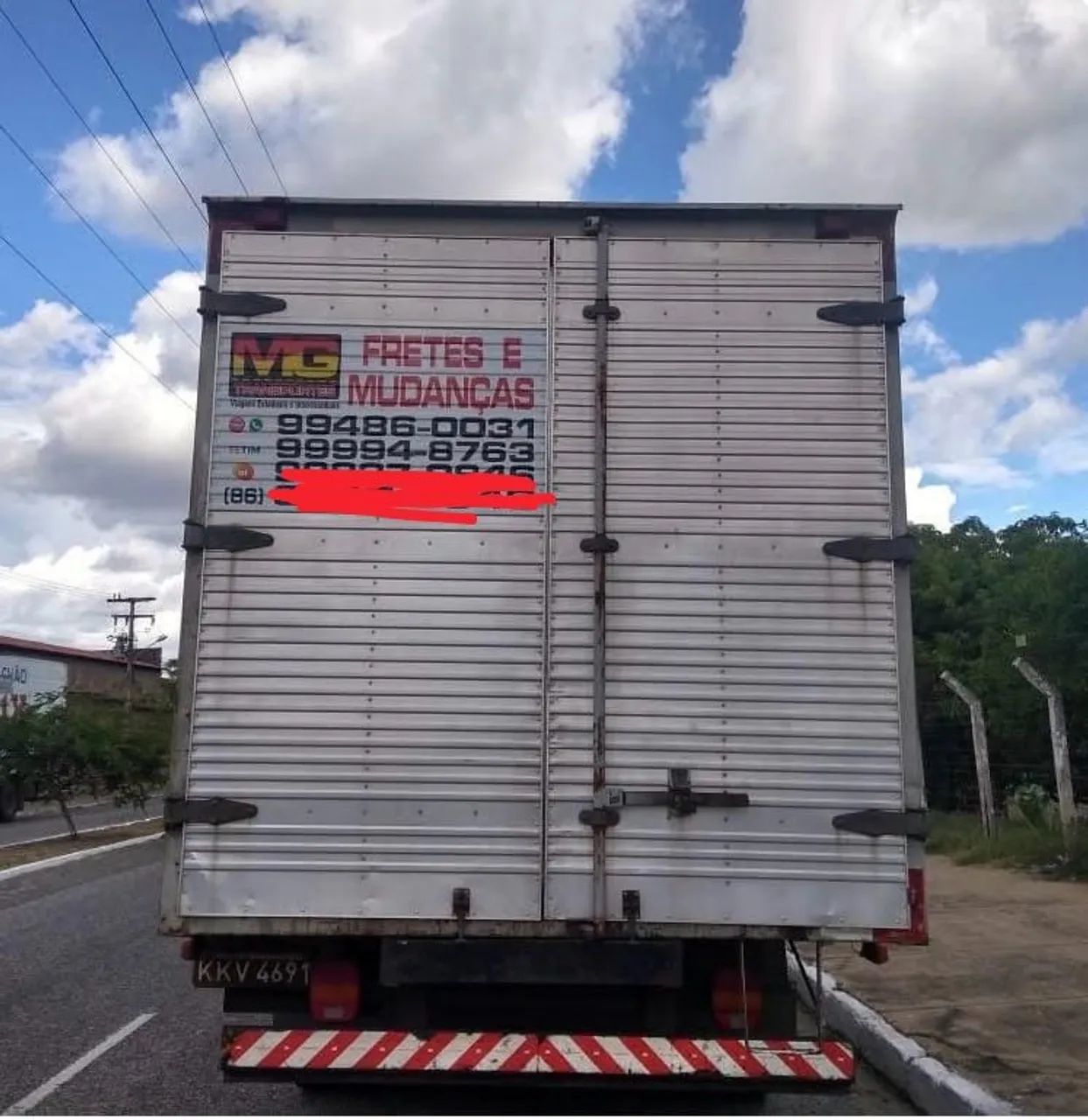 FRETES E MUDANÇAS 
