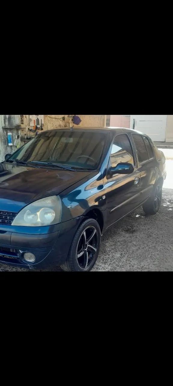 Renou clio  ano 2005 completo
