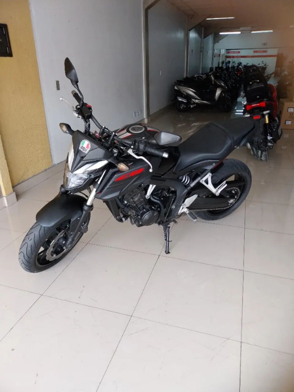 CB650F 4 Cilindro  - Foto 5