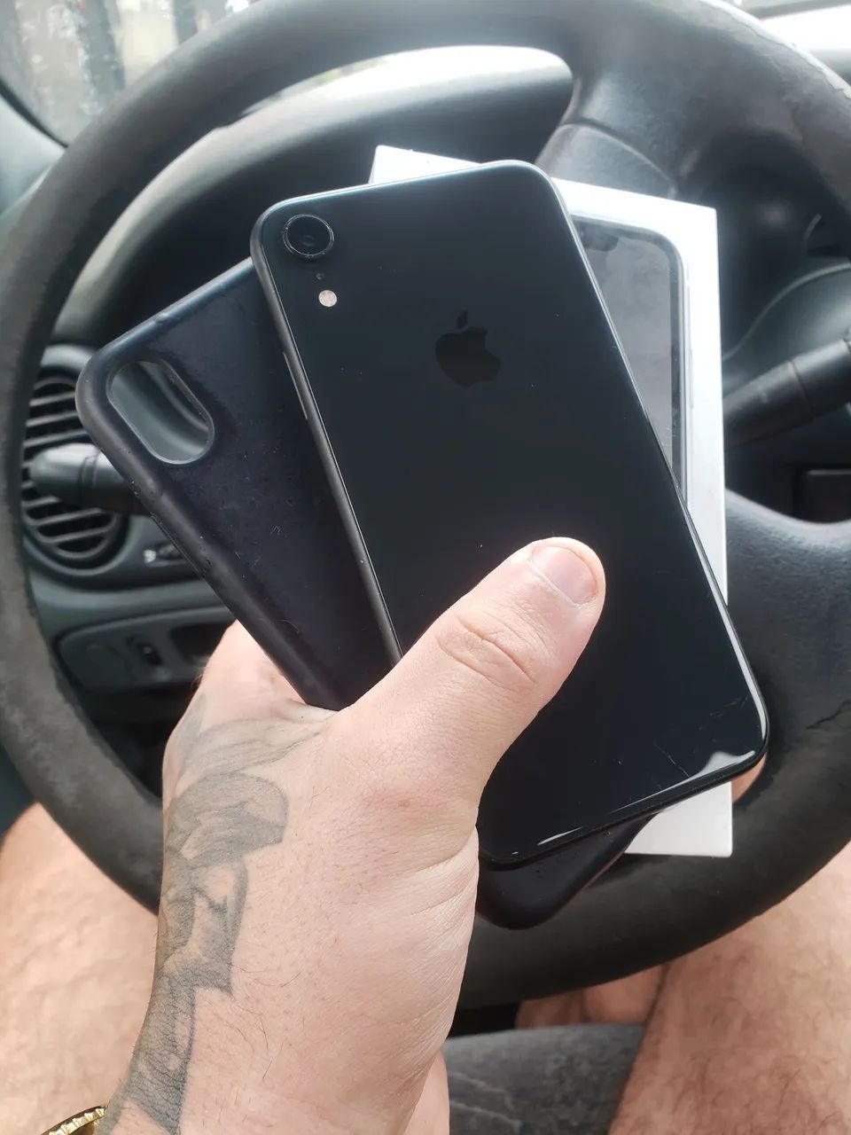 IPHONE XR - Foto 2