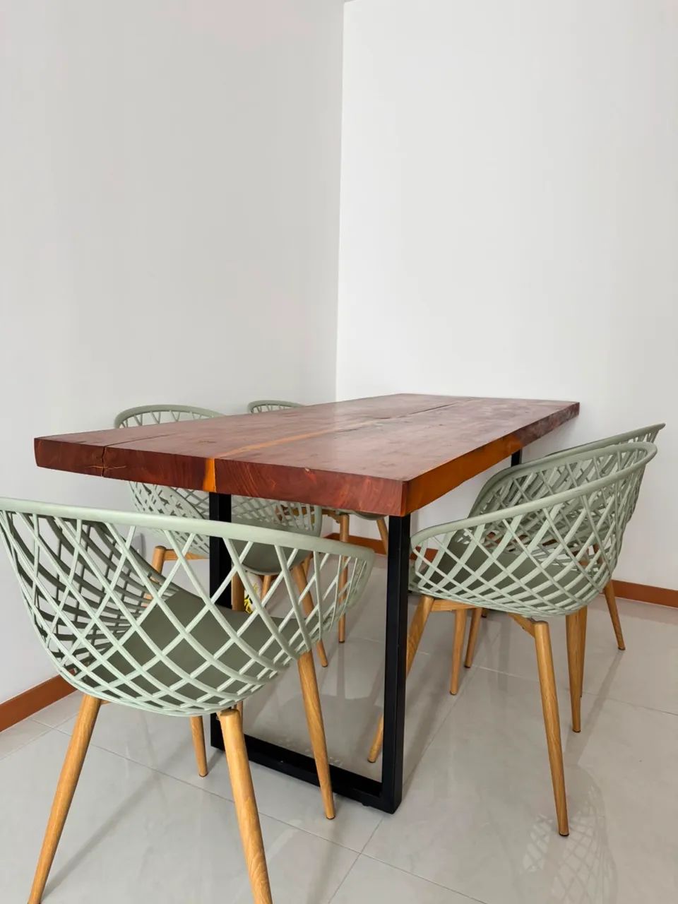 Mesa de jantar 080x2m - Foto 2
