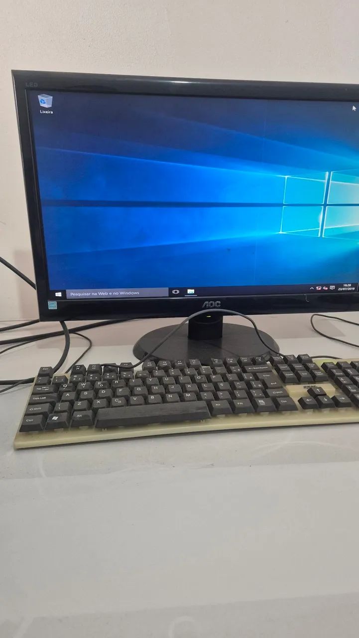Dell vostro I3 - 500 gb 