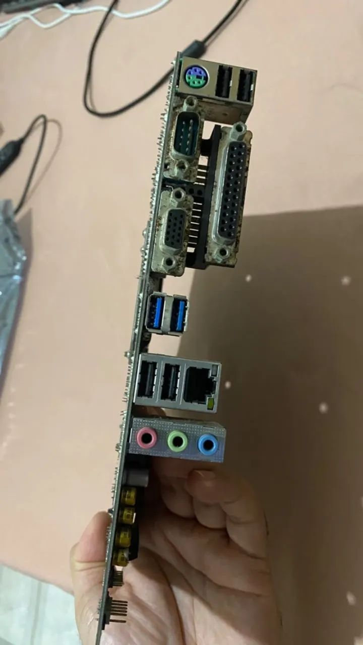 Placa Mãe GIGABYTE H310m ds2 8° e 9° geração INTEL. - Foto 4