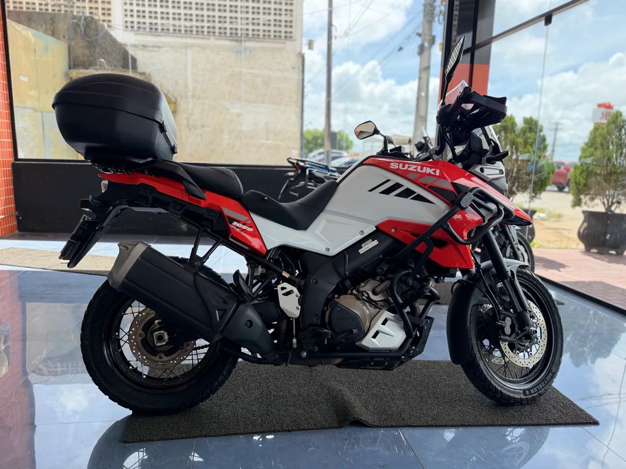 Suzuki 1050 XT V-strom 2022 - 1496326416 | OLX