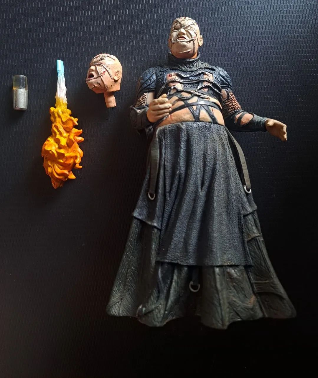Figura Cenóbita Barbie Hellraiser 3 Clive Barker NECA 