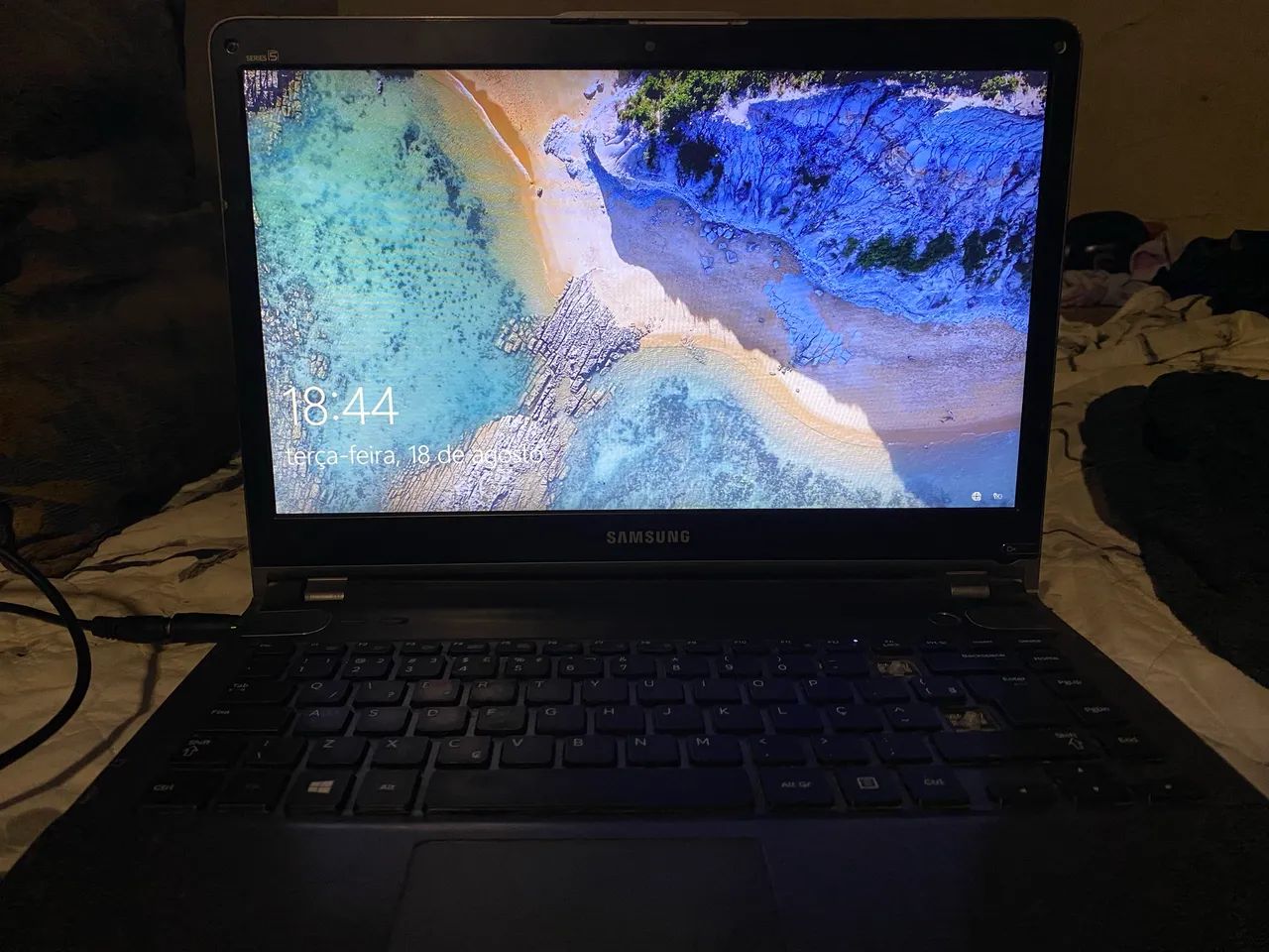 Notebook Samsung Funcionando - Ótimo para Estudos e Trabalho | Leia a Descrição - Foto 4