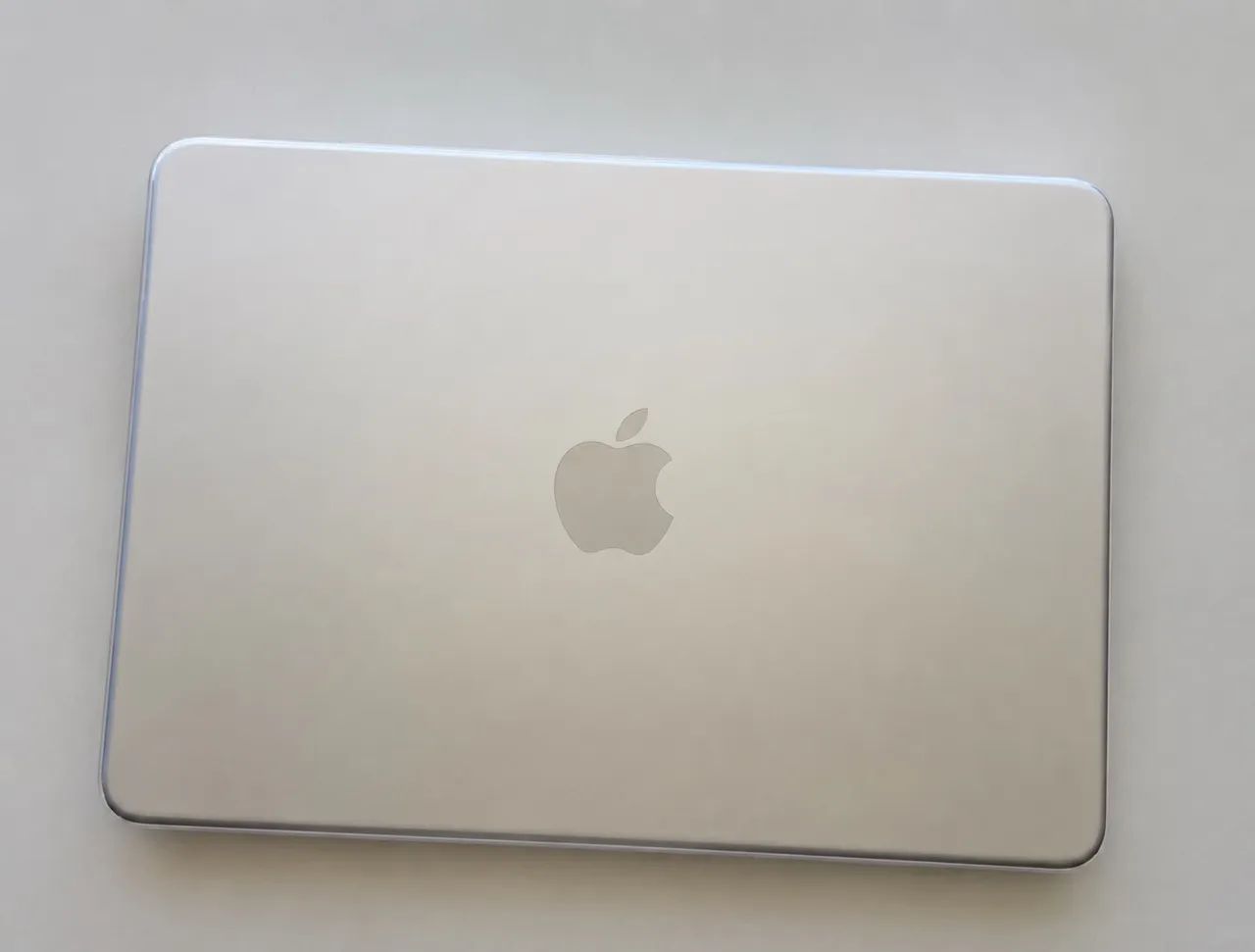 MacBook Neo Silver  - Foto 2