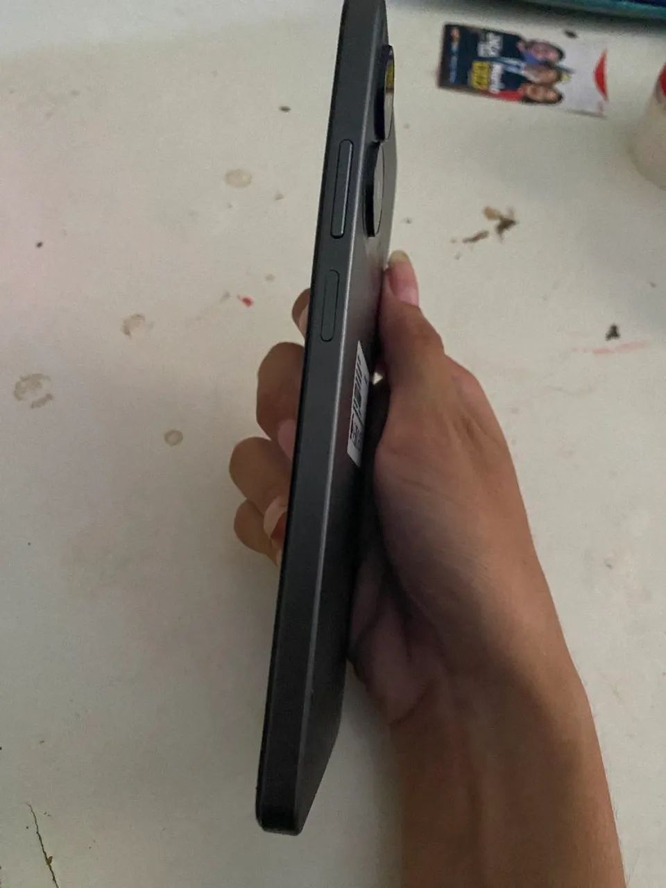 Celular realme, modelo RMX3938 - Foto 3