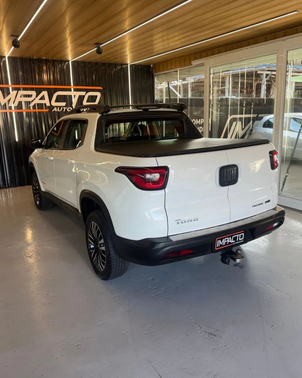 Fiat Toro Freedom 1.8 16V Flex Aut. 2017 - Foto 4
