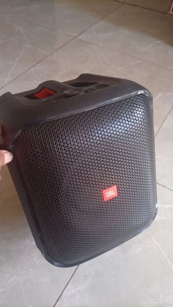 Caixa de som JBL  - Foto 2