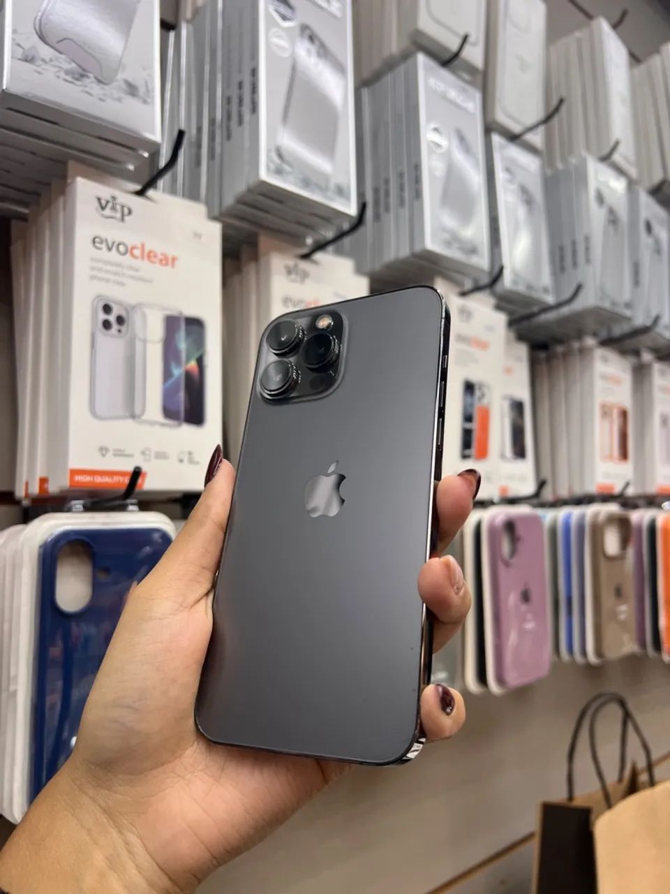 iPhone 13 Pro Max 128GB Seminovo - Celulares e Smartphones - Zona
