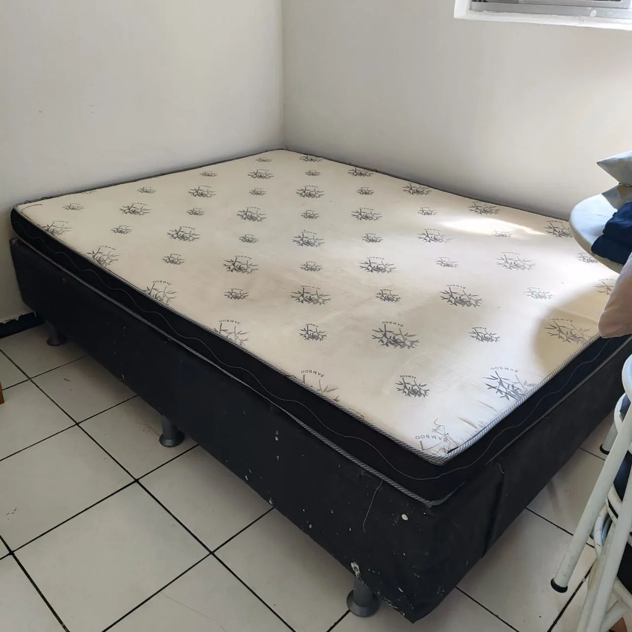 Cama casal padrão 