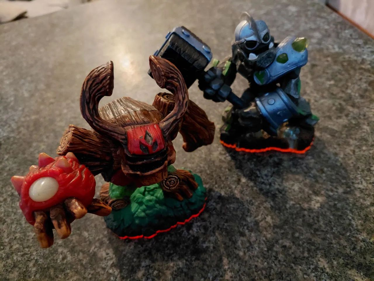 kit 2 figuras skylanders giants - Foto 2