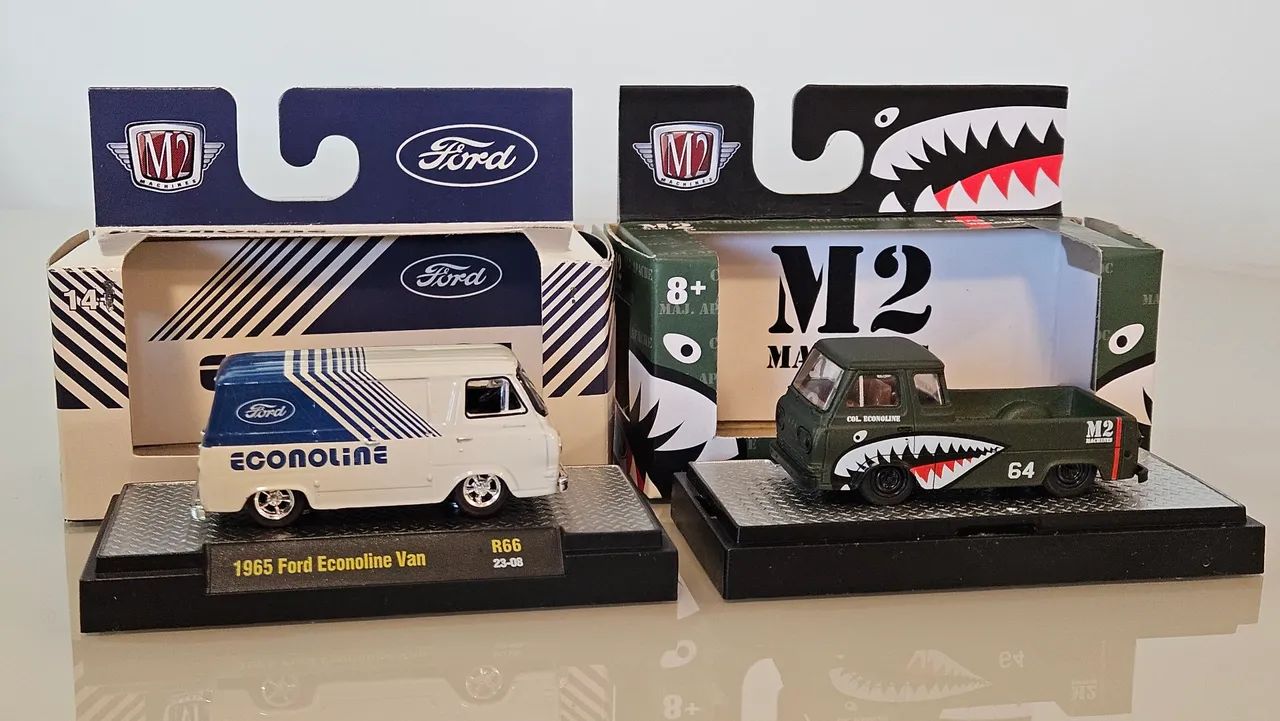Dupla de Miniatura M2 Ford Econoline 1/64 - Foto 2