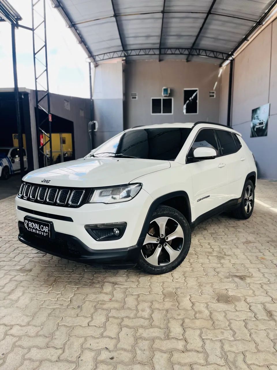 Jeep Compass Longitude 2.0 4X2 Flex 16V Aut. 2017 - Foto 3