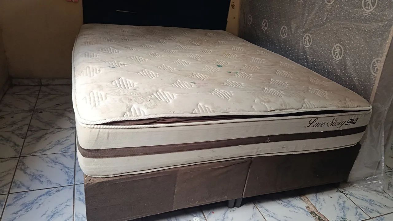 Cama QUEEN 