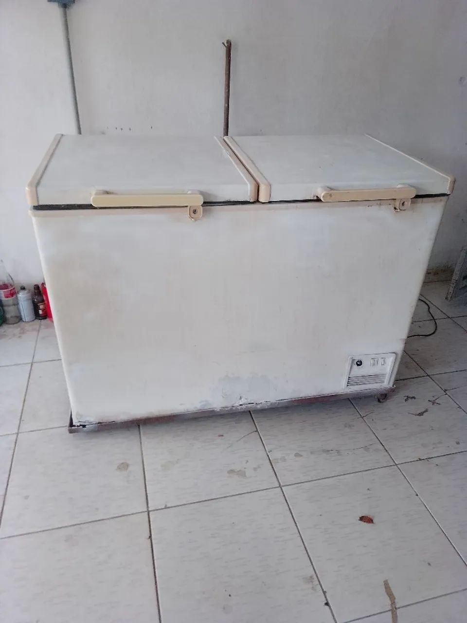 Freezer Esmaltec 