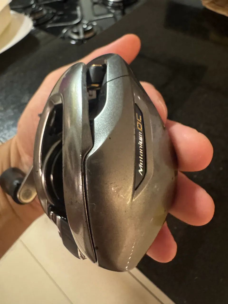 Carretilha de Pesca Metanium DC XG esquerda Shimano - Foto 3