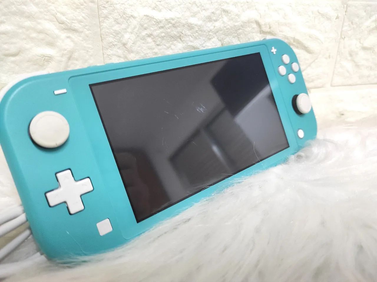Nintendo Switch Lite Turquesa - DESBLOQUEADO - 64gb - Semi Novo