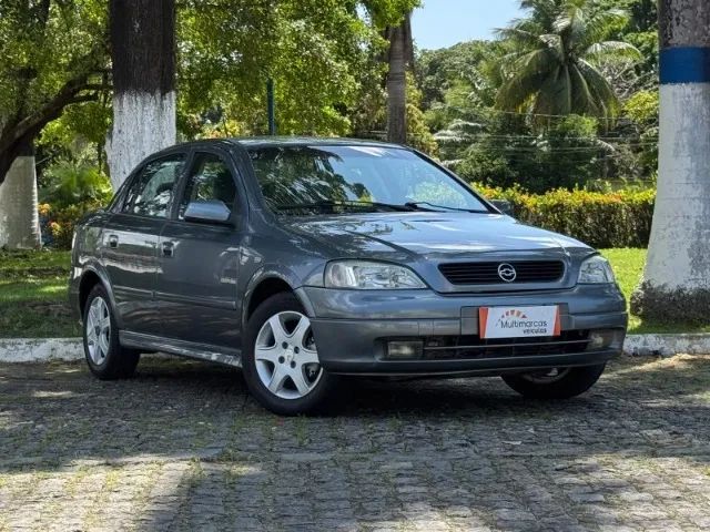 Chevrolet Astra GL Milenium 1.8 MPFI 4P 2001