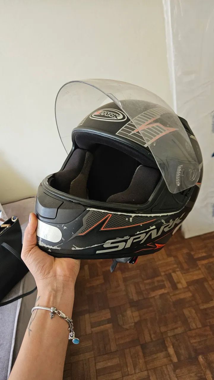 Capacete Spark