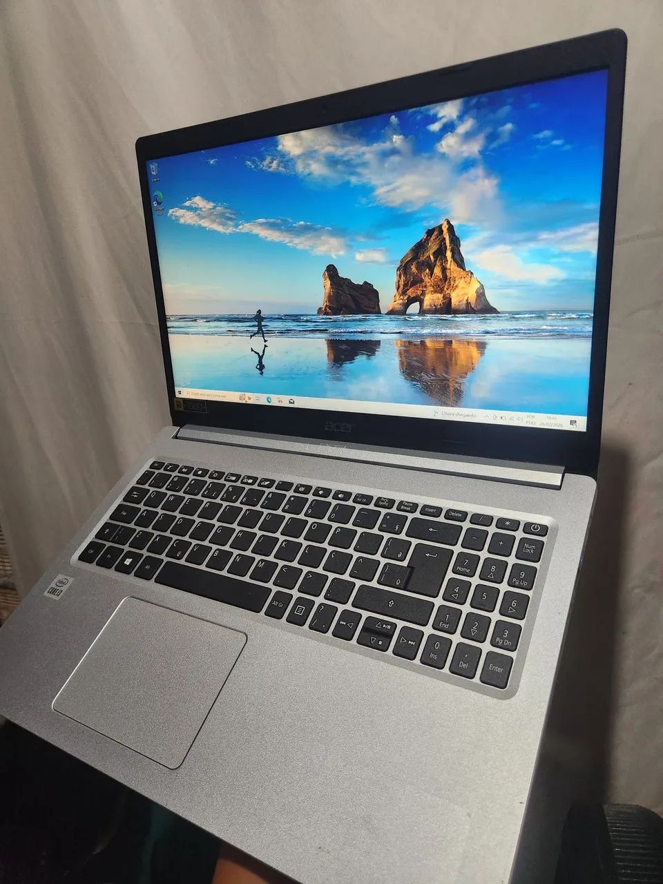 Notebook acer i3 10 geração 2.10 GHz